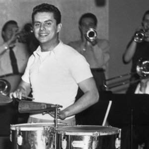 “Tito Puente”的封面