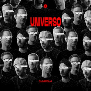 “Universo”的封面