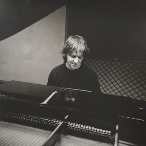 “Elliott Smith”的封面