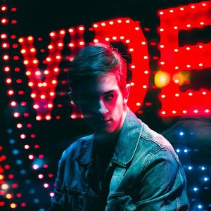 Imagem de 'Perturbator'