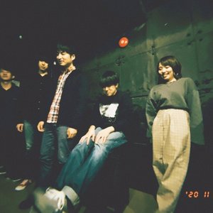 “Foursidewalks”的封面
