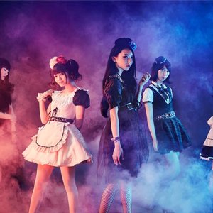 Bild för 'BAND‐MAID'