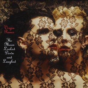 “The Moon Looked Down And Laughed (2004 Remaster)”的封面