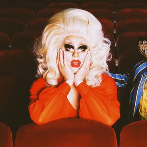 “Trixie Mattel”的封面