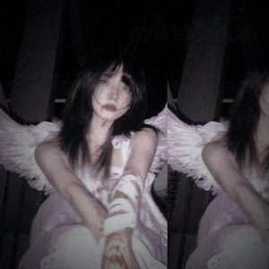 “perfect girl”的封面