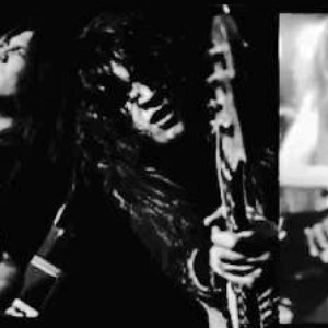 “Munition”的封面