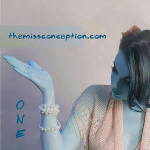 “Miss Conception”的封面