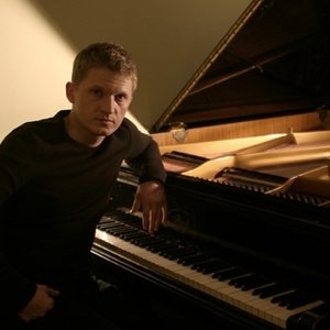 Image for 'Piotr Wylezol'