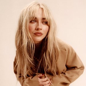 “Sabrina Carpenter”的封面