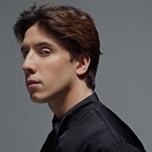 “Dawid Kwiatkowski”的封面