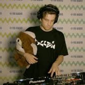 “DJ Bax”的封面