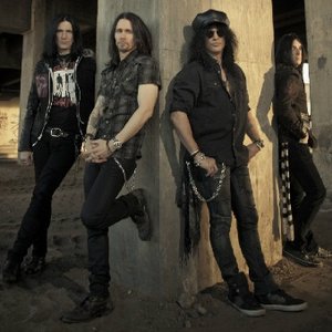Image for 'Slash Featuring Myles Kennedy & The Conspirators'