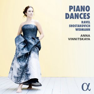 “Piano Dances”的封面