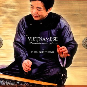 “Vietnamese Traditional Music”的封面