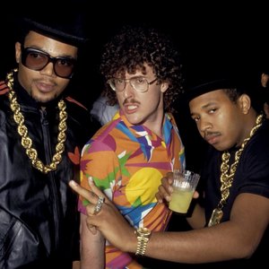 “"Weird Al" Yankovic”的封面