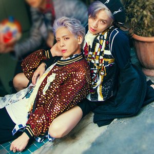 “종현 & 태민”的封面