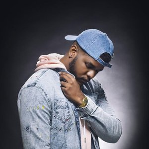 “MaDiel LaRa”的封面