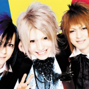 “Alibi”的封面