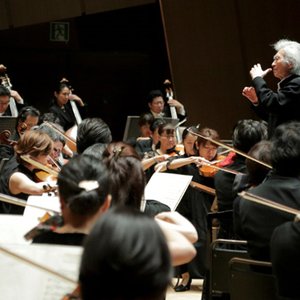 “New Japan Philharmonic”的封面