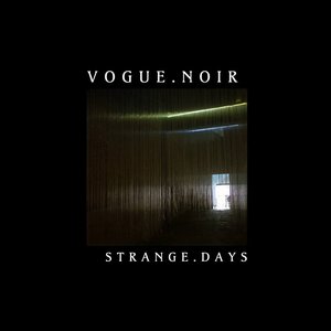 “Strange Days”的封面