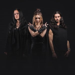 “Seven Spires”的封面