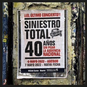 “40 Años Sin Pisar La Audiencia Nacional (En directo)”的封面