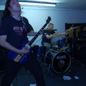 “Tűréshatár”的封面