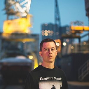 “Chris Mitchell”的封面
