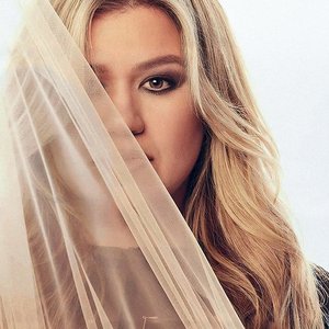 Image for 'Kelly Clarkson'