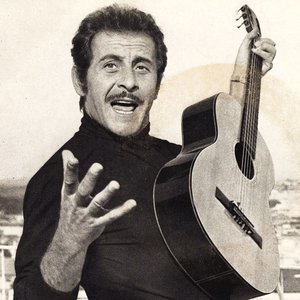 “Domenico Modugno”的封面