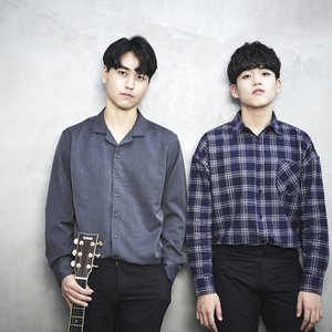 Image for '어쿠루브 (Acourve)'