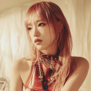 'Yena'の画像