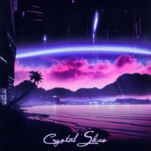 “Crystal Skies”的封面