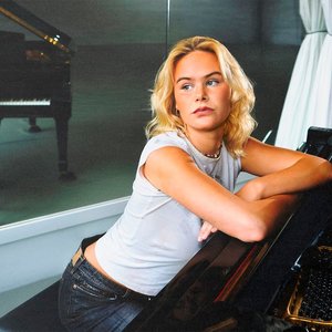 Image for 'Annika'
