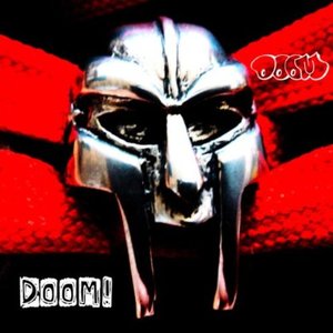 “DOOM!”的封面