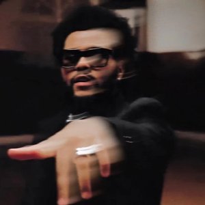 “The Weeknd”的封面