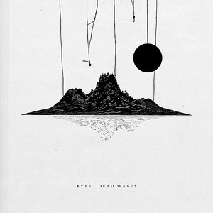 'Dead Waves'の画像