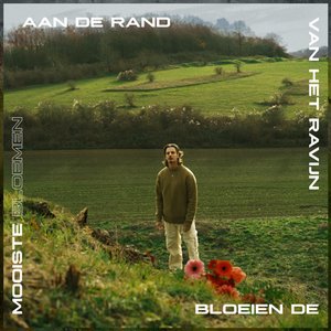 Image for 'Aan De Rand Van Het Ravijn Bloeien De Mooiste Bloemen'