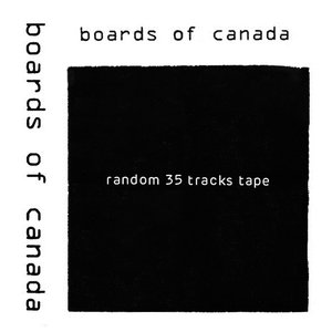 “Random 35 Tracks Tape”的封面