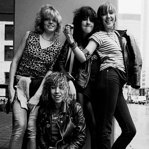 Image pour 'Girlschool'