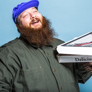 “Action Bronson”的封面