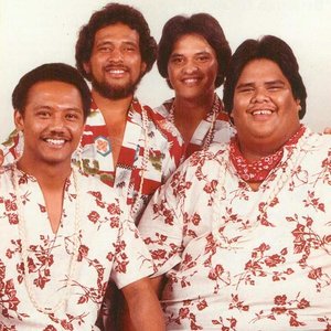 “Makaha Sons & Friends”的封面