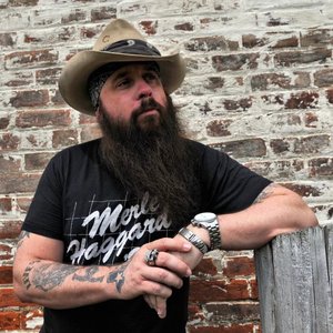 “Dallas Moore”的封面