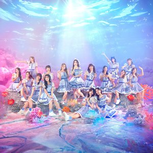“BNK48”的封面