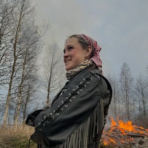 “Leija Lautamaja”的封面