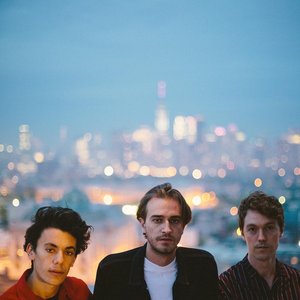 “Mainland”的封面