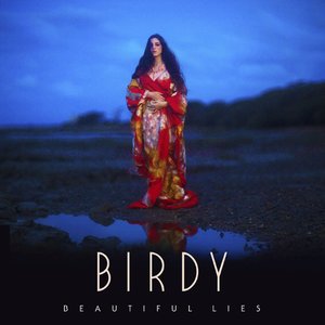 “Beautiful Lies”的封面