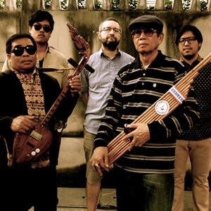 Image for 'The Paradise Bangkok Molam International Band'