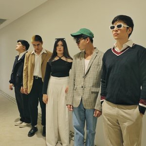“Nameless Kids”的封面