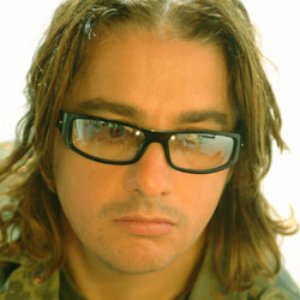 “JJ Gilmour”的封面